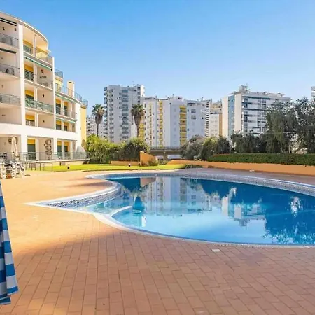 Primavera E Piscina Portimão