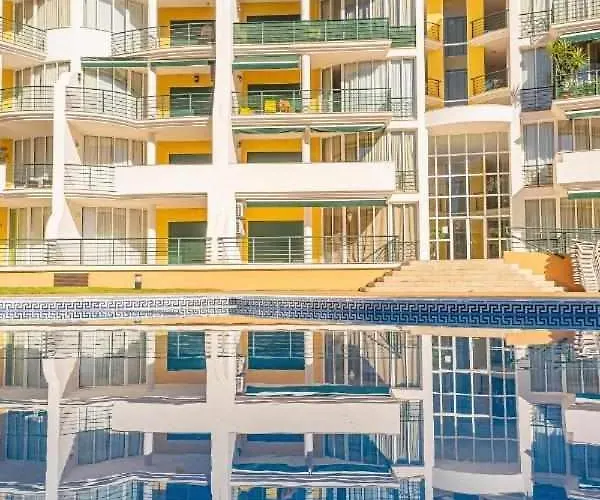 Apartament Primavera E Piscina